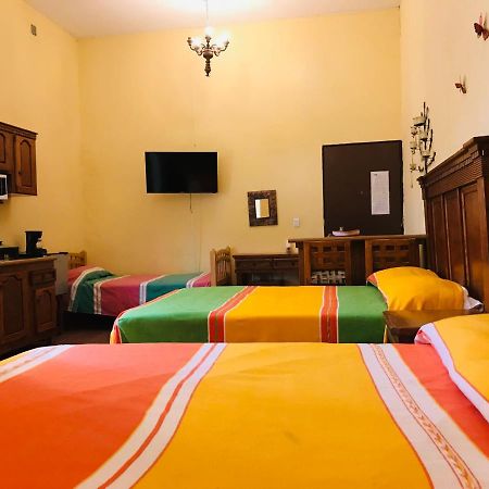 Apartamentos Suites גואנאחואטו מראה חיצוני תמונה